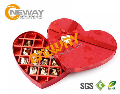 Red Luxury Fancy Heart Shaped Gift Box , Wedding Paper Chocolate Box Packaging