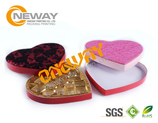 Red Luxury Fancy Heart Shaped Gift Box , Wedding Paper Chocolate Box Packaging