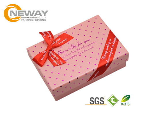 Hand Made Flower Gift Box Packaging , paper presentation boxes Pink / Black / Yellow