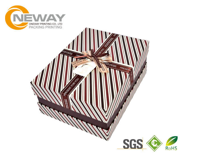 Flower Gift Box Modern Luxury Flower Paper Box , White / Brown Kraft Paper Custom Gift Box